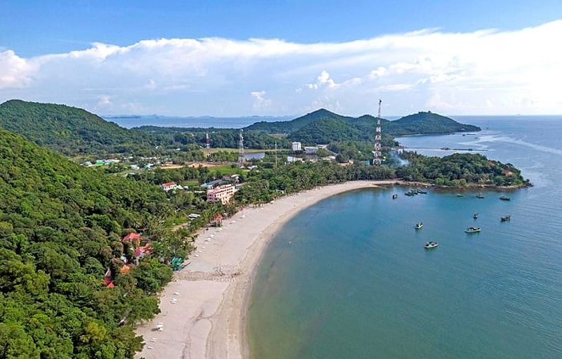 Khu du lịch biển Mũi Nai Resort với bãi biển đẹp tuyệt vời