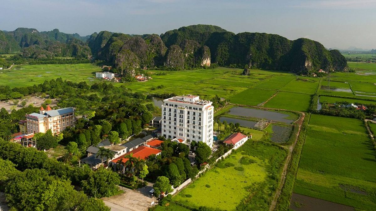 Cảnh quan Hidden Charm Hotel & Resort