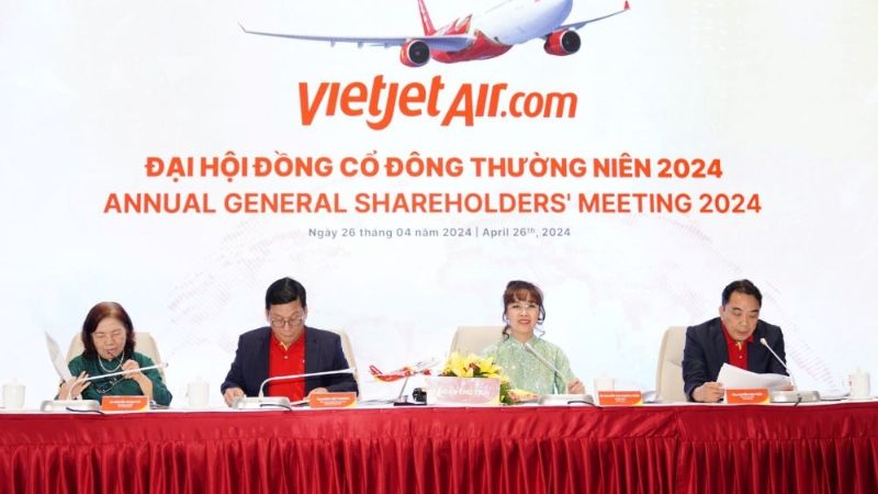 Chủ tịch Vietjet bị bắt 