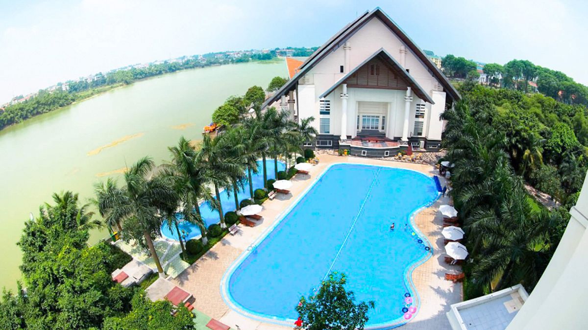 Vị trí thuận tiện của Sông Hồng Thủ Đô Resort